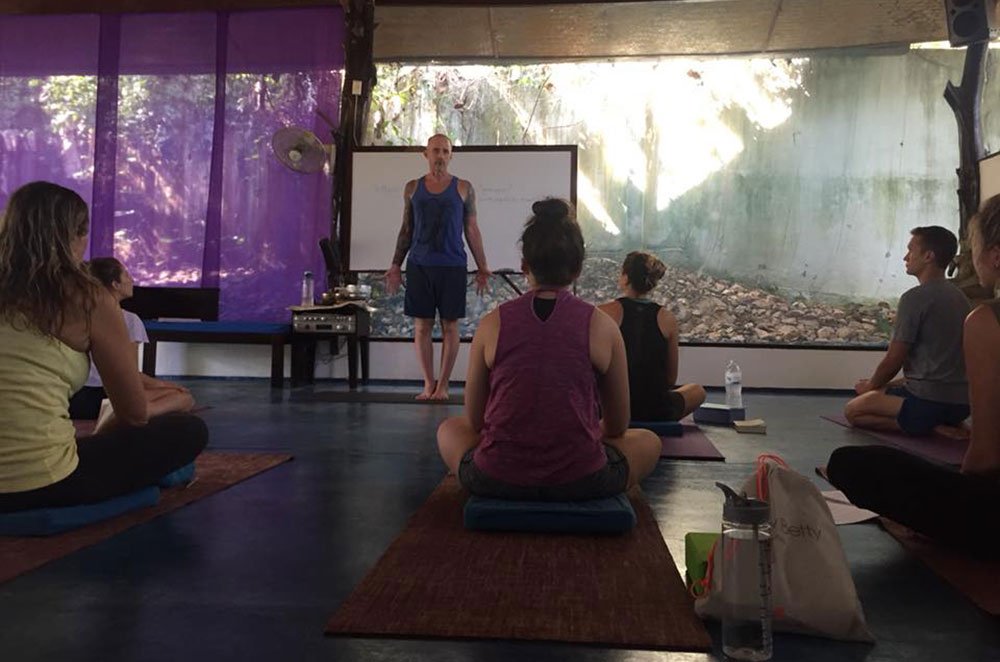 Asana-Clinic-Tadasana