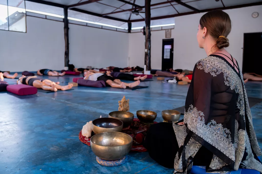 sound-healing ananda yoga detox center